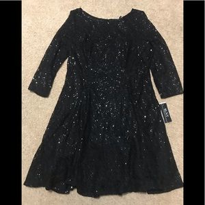 Beautiful dress size 16 new with tags